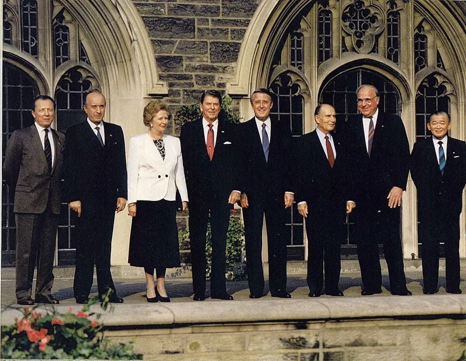 Noboru Takeshita - G-7 Economic Summit leaders at the University of Toronto in Canada (left to right) Jacques Delors, Ciriaco De Mita, Margaret Thatcher, Ronald Reagan, Brian Mulroney, Francois Mitter