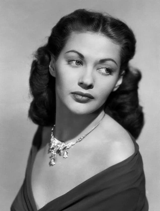 Yvonne De Carlo - Depicted person: Yvonne De Carlo – Canadian-born American actress, dancer and singer (1922–2007)