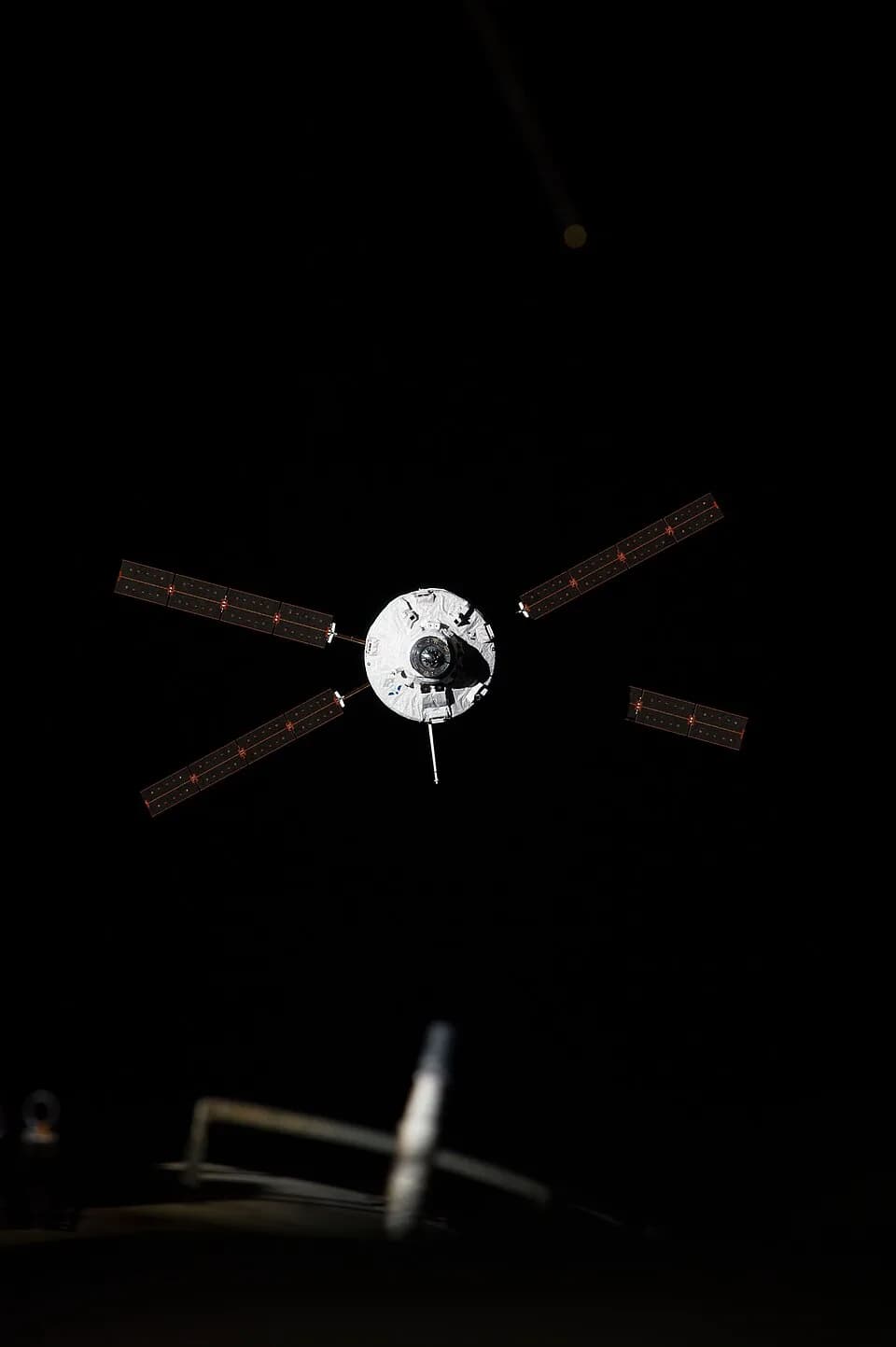 Georges Lemaître - ISS040-E-091906 (12 Aug. 2014) --- The "Georges Lemaitre" Automated Transfer Vehicle (ATV-5), photographed by an Expedition 40 crew member, approaches the aft port of the Internatio
