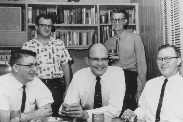 Jack Kilby - Texas Instruments engineers in Dallas, TX (early 1960s). From left to right: Standing - Charles Phipps, Joe Weaver; Seated - James R. Biard, Jack Kilby, James Fischer