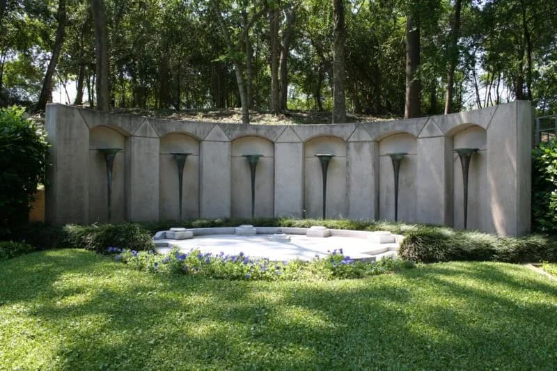 Howard Hughes - The Hughes Family Grave site, where Howard Hughes is buried