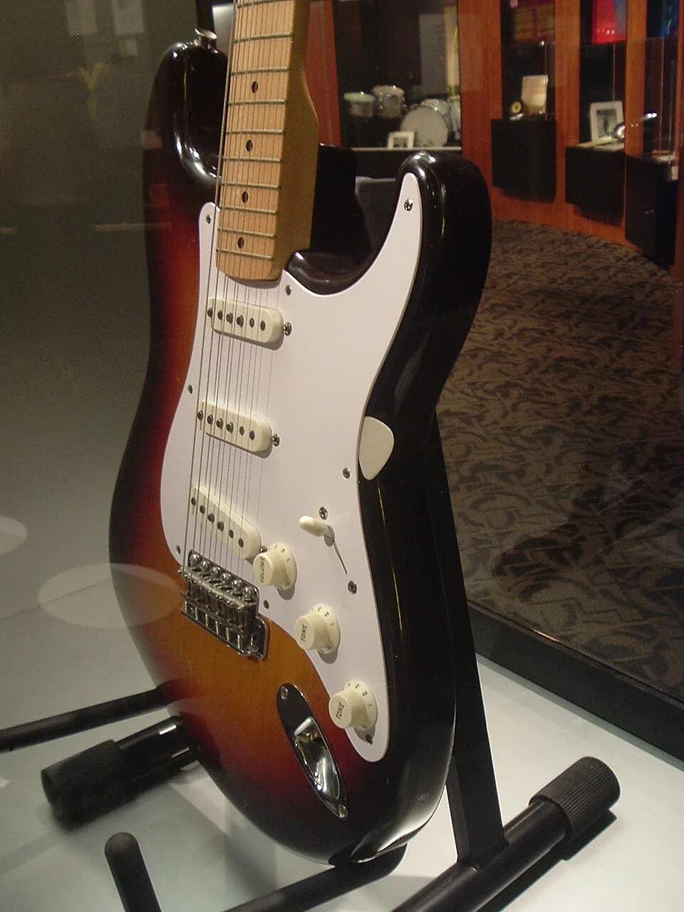 Buddy Holly - Guitarra eléctrica Stratocaster de Buddy Holly. La uso en su última gira.