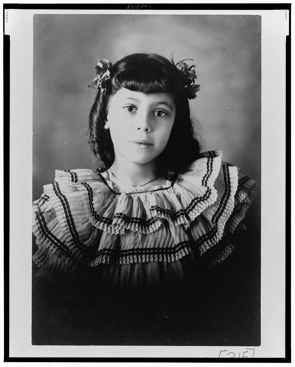 W. E. B. Du Bois - African American girl, head-and-shoulders portrait, facing front