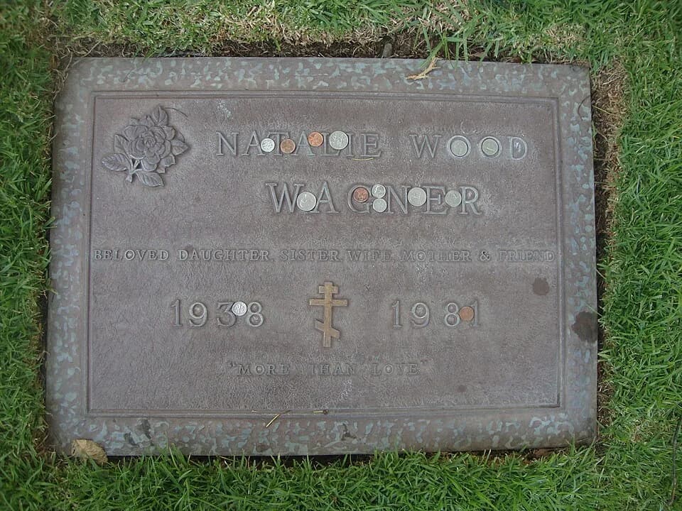 Natalie Wood - Natalie Wood's gravestone at Westwood Village Memorial Park Cemetery, Los Angeles