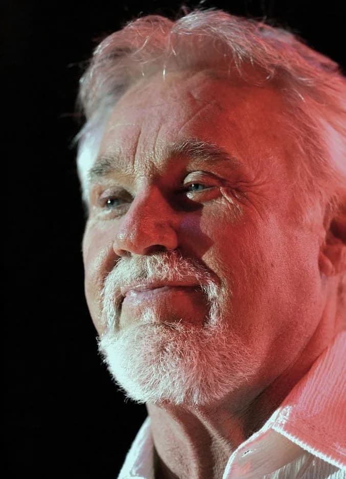 Kenny Rogers - Kenny Rogers in concert at the Chumash Casino Resort in Santa Ynez, California