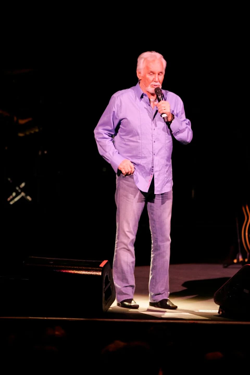 Kenny Rogers - Country music legend Kenny Rogers performs State Theatre, Sydney; Australian music legend John Williamson supports.