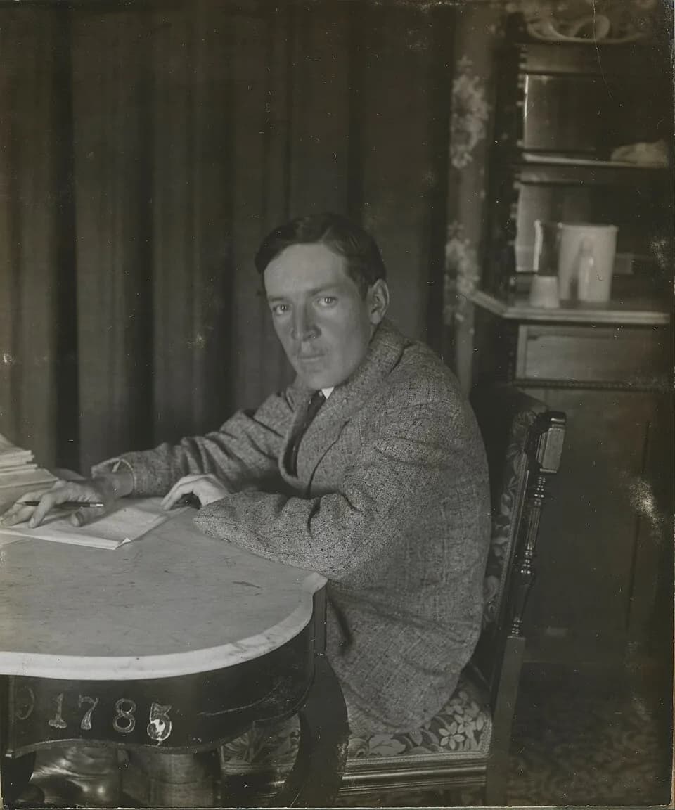 Upton Sinclair - Unidentified Artist - Upton Beall Sinclair, Jr. - Google Art Project.jpg