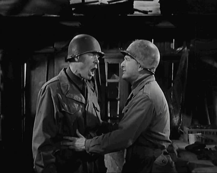 Lee Marvin - Aldrich Attack movie trailer screenshot (18).jpg