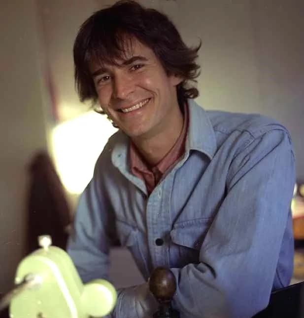 Anthony Perkins - portrait of Anthony Perkins taken by Allan Warren in his house in Manhattan New York