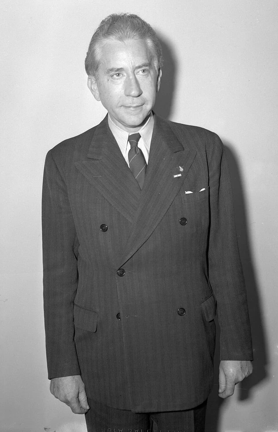 J. Paul Getty - Title: J. Paul Getty, 3/4 length portrait, circa 1944Publication:Los Angeles Daily News