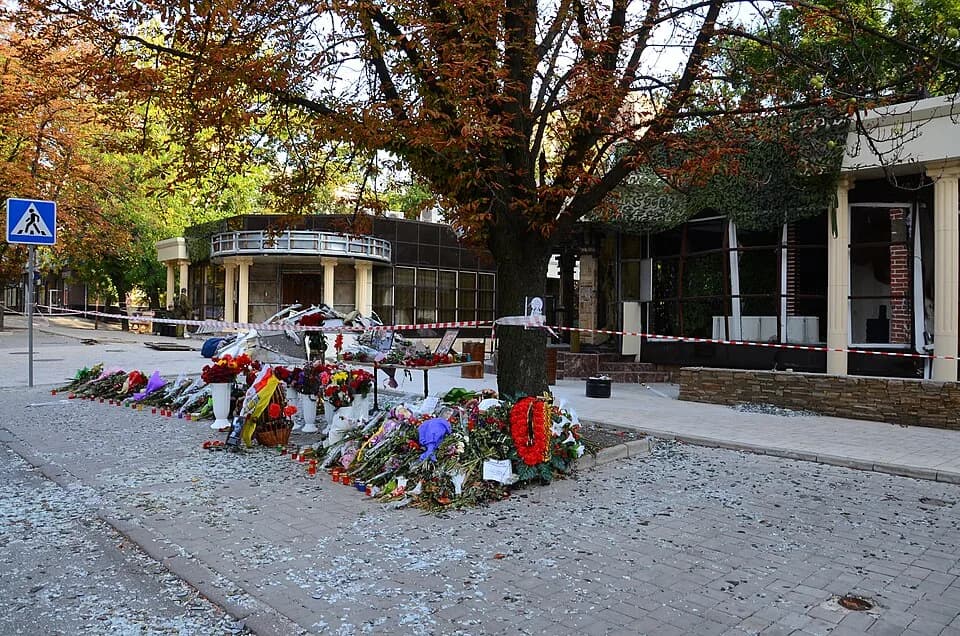 Aleksandr Zakharchenko - Cafe Separ after the explosion