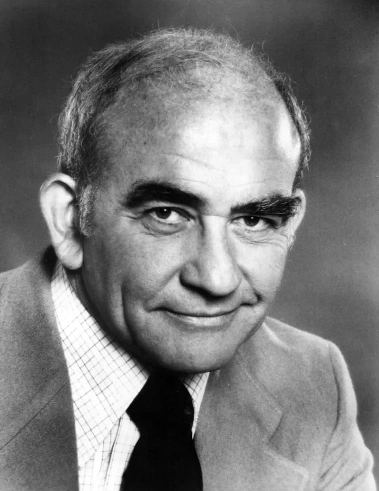 Ed Asner - Photo of Ed Asner.